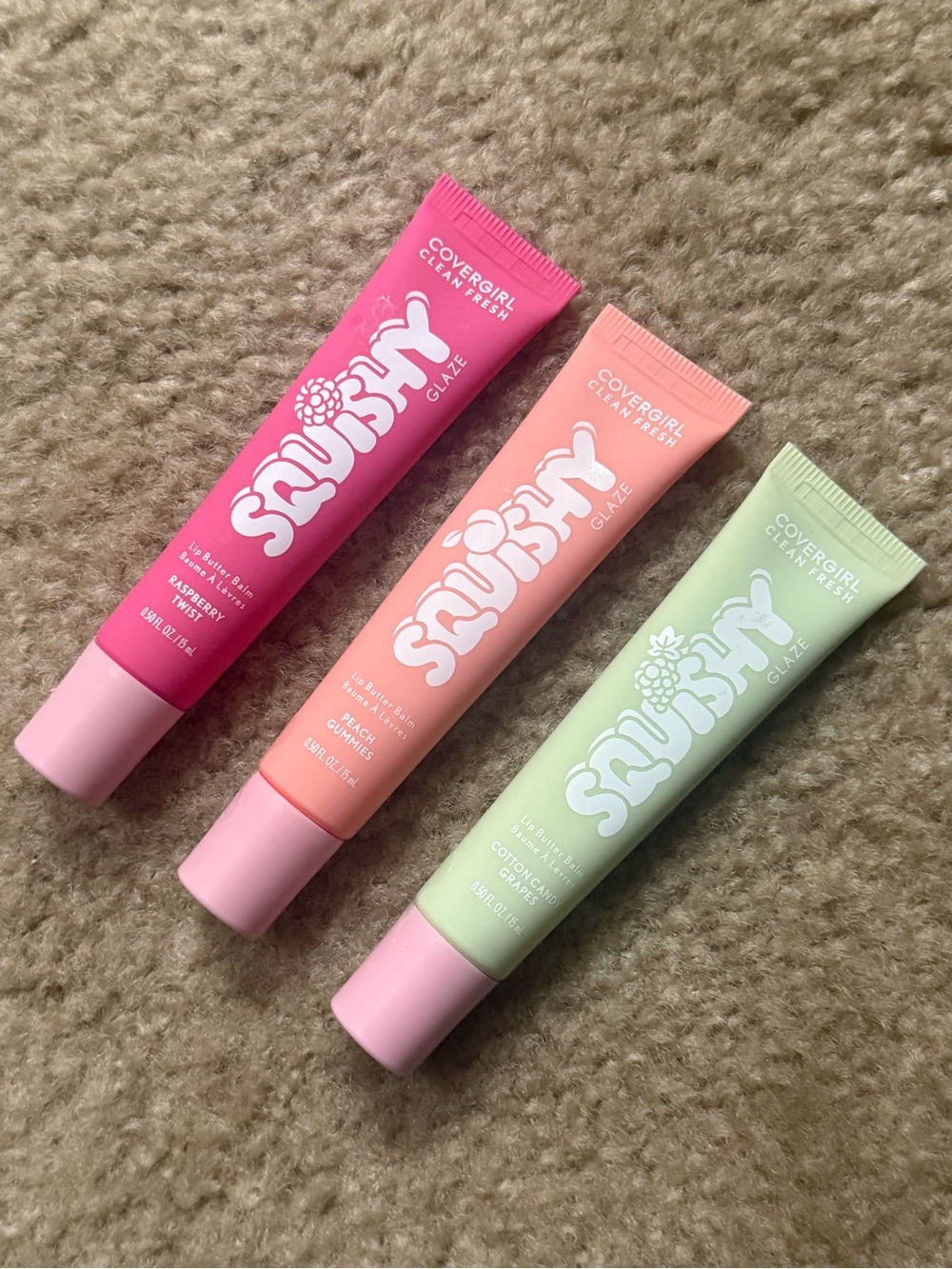 CoverGirl Clean Fresh Squishy Glaze (Bundle of 10 + Lip Sleeping Mask) - Picture 2 of 3